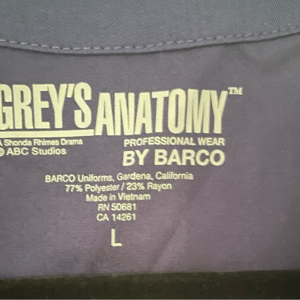 Grey's Anatomy Navy Professional Wear - Picture 3 of 4